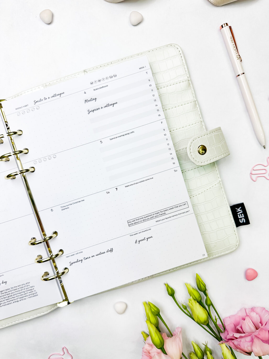 Happy Calendar Planner 25/26 inner pages