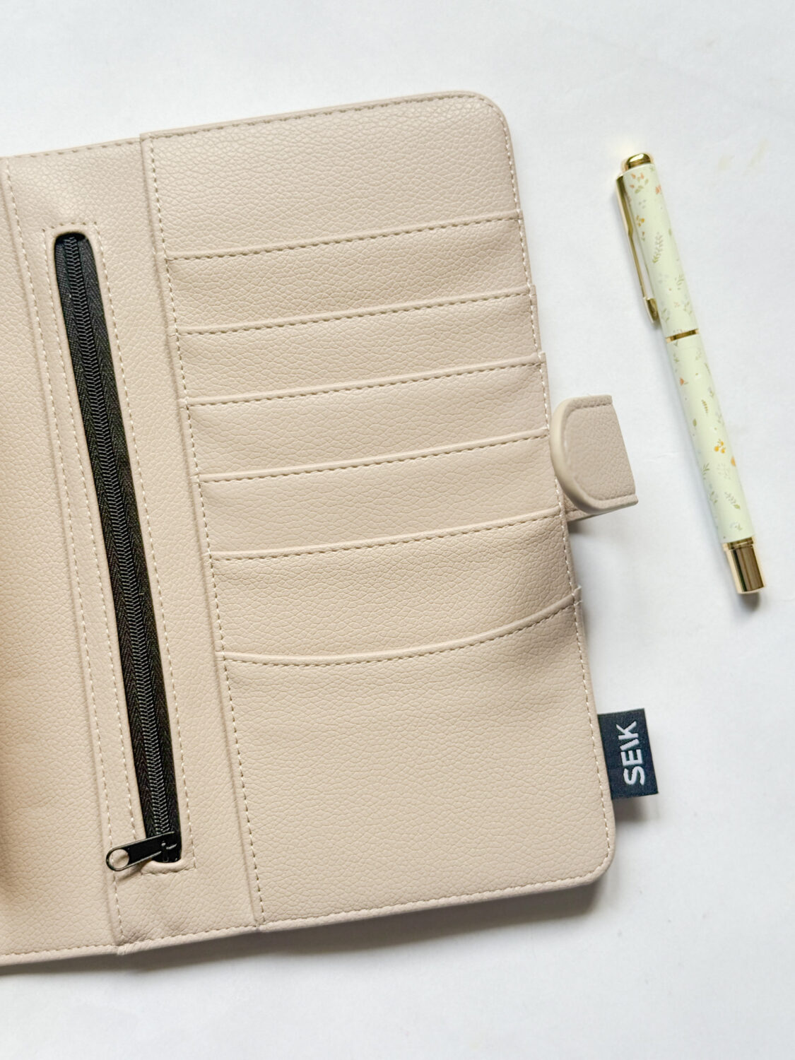 Ring binder from premium faux leather A5 - Happy Calendar planner 2026/27 (beige) - Image 2