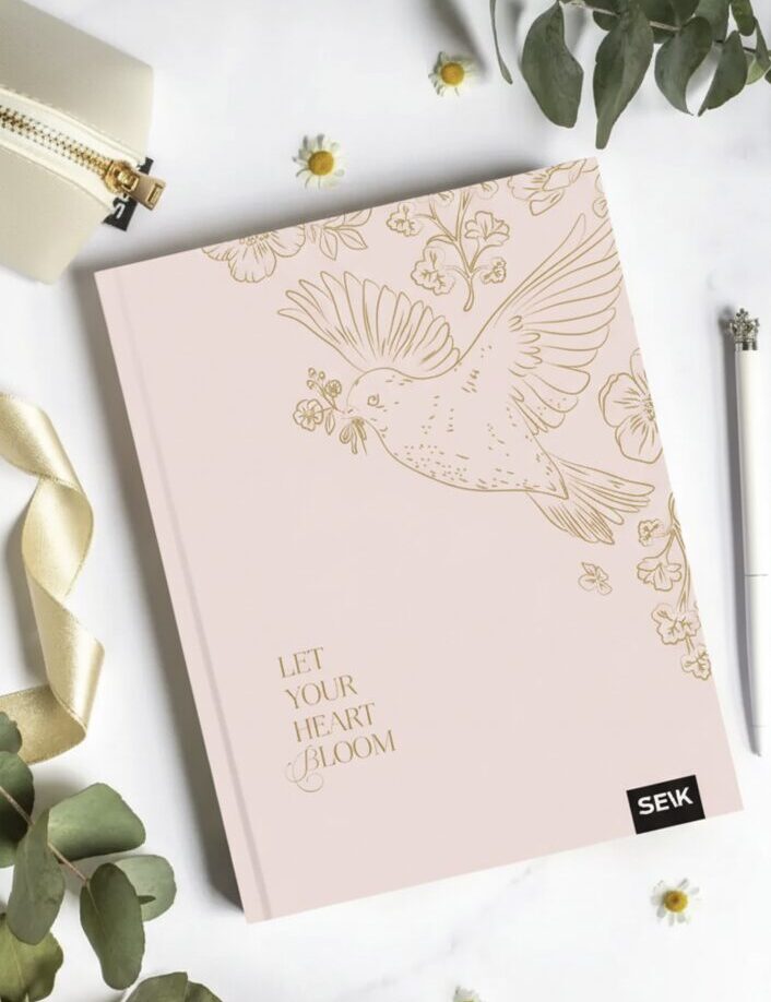 Planner Happy Calendar 2026 (a5) - Let your heart bloom