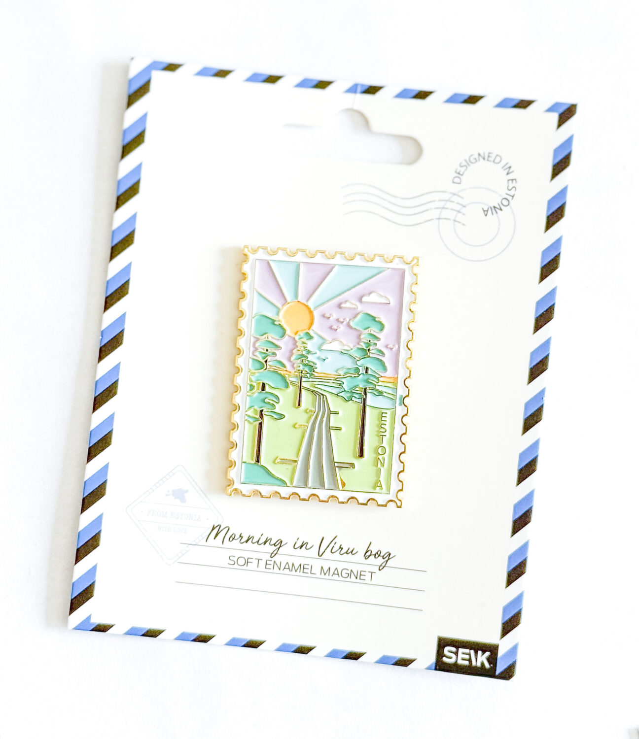 Soft enamel magnet - Morning in Viru Bog