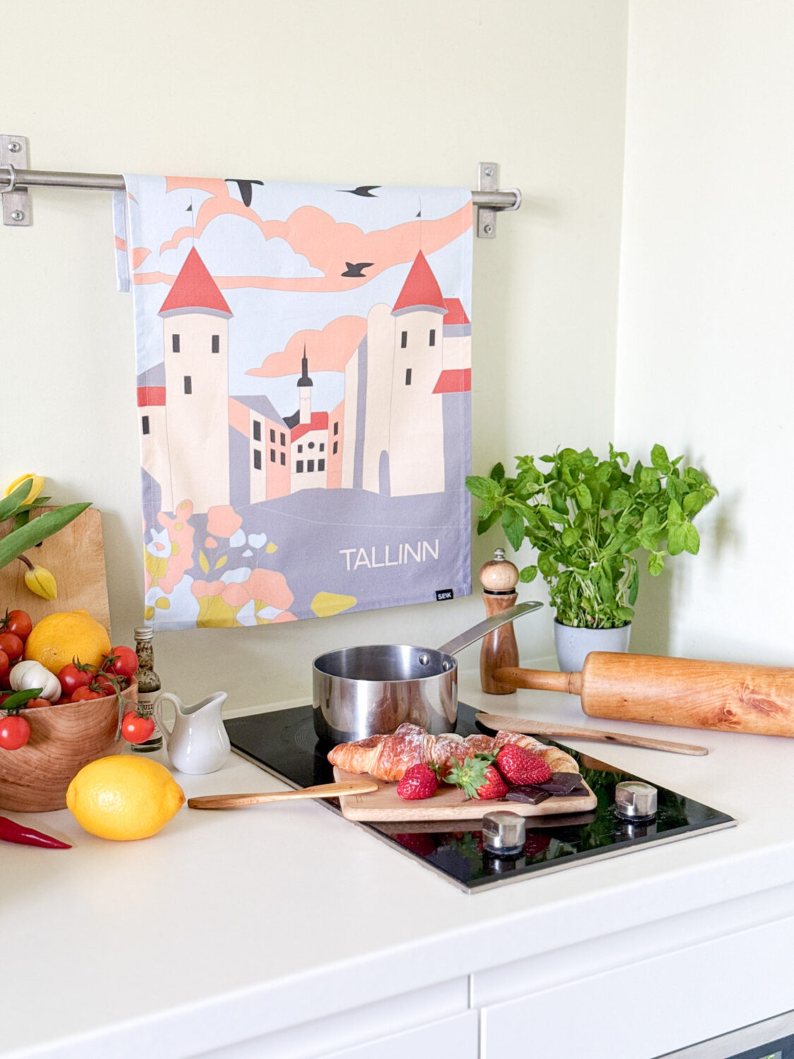 tea towel - Viru gates